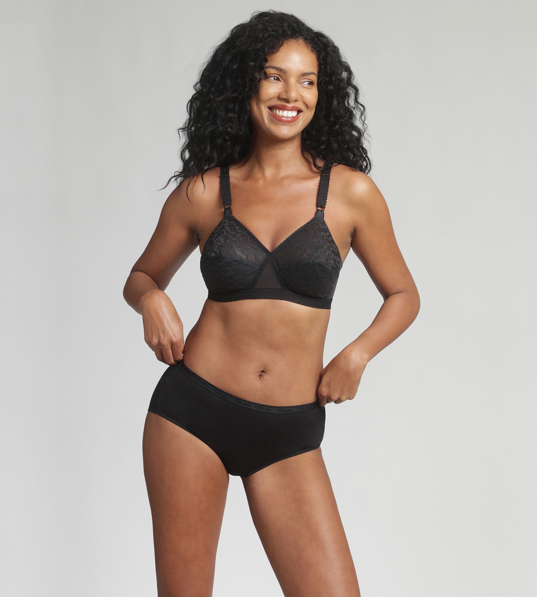 Playtex® Sujetador sin aros negro Cruzado Mágico 165
