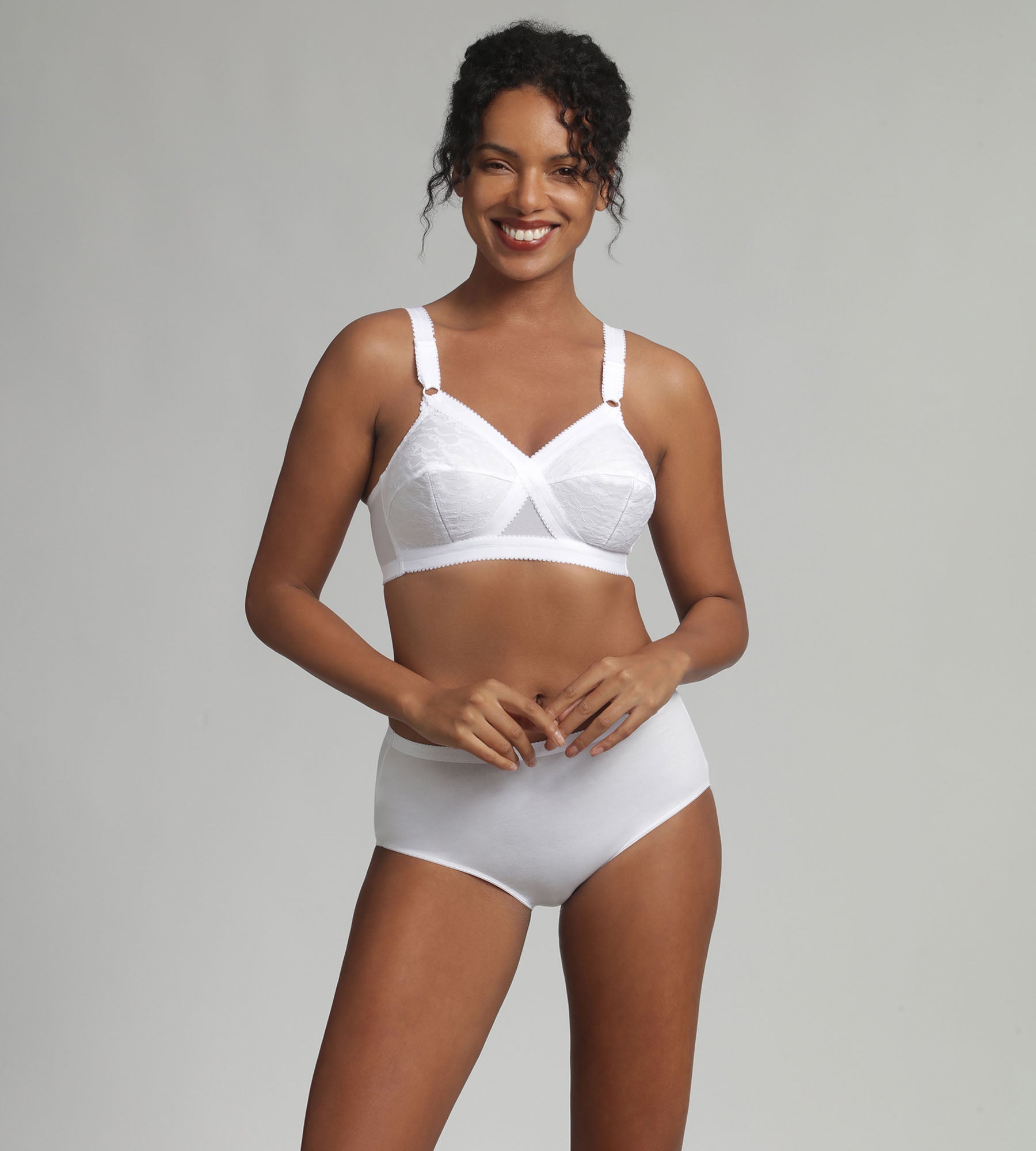 Playtex® Sujetador sin aros blanco Cruzado Mágico 556