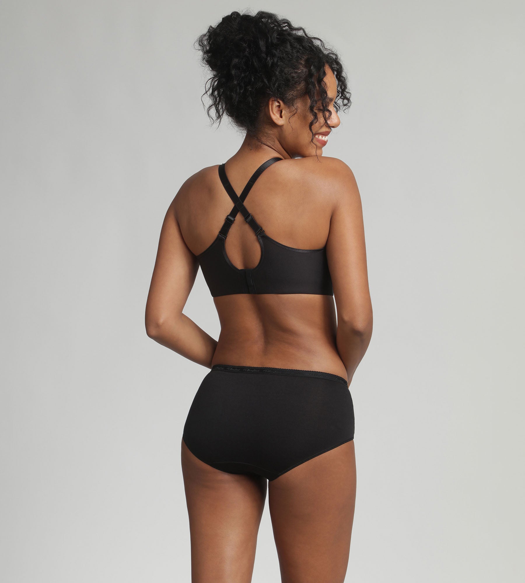 Playtex® Sujetador sin aros negro Feel Good Support