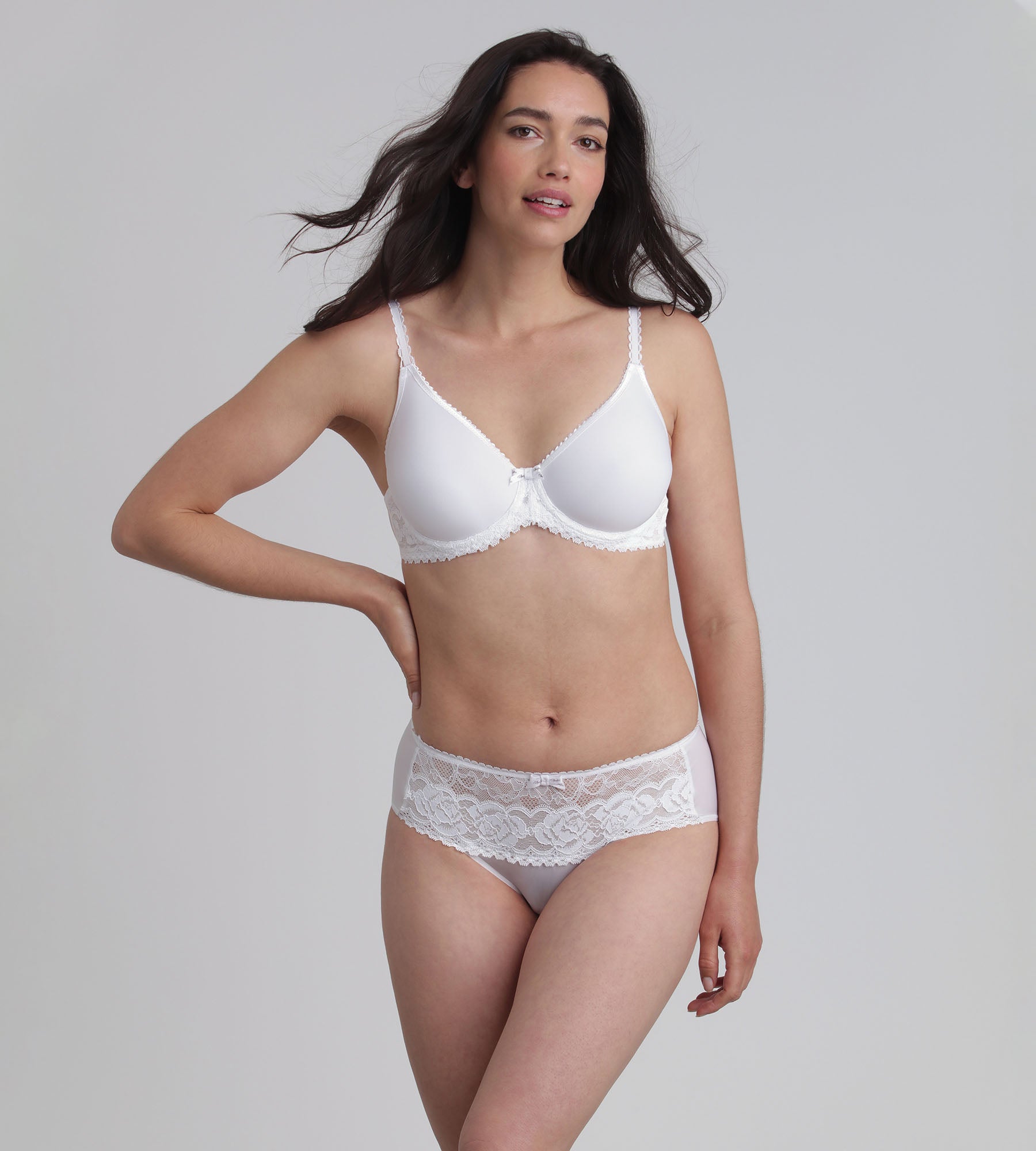 Playtex® Sujetador spacer con aros blanco Flower Elegance Reciclado