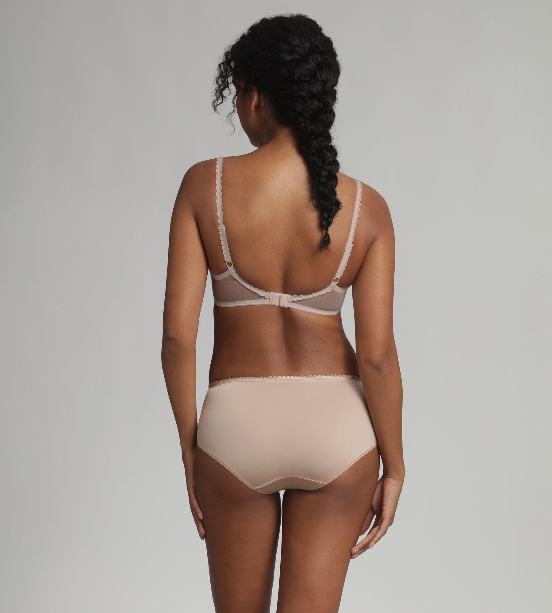 Playtex® Sujetador spacer sin aros beige Flower Elegance Reciclado