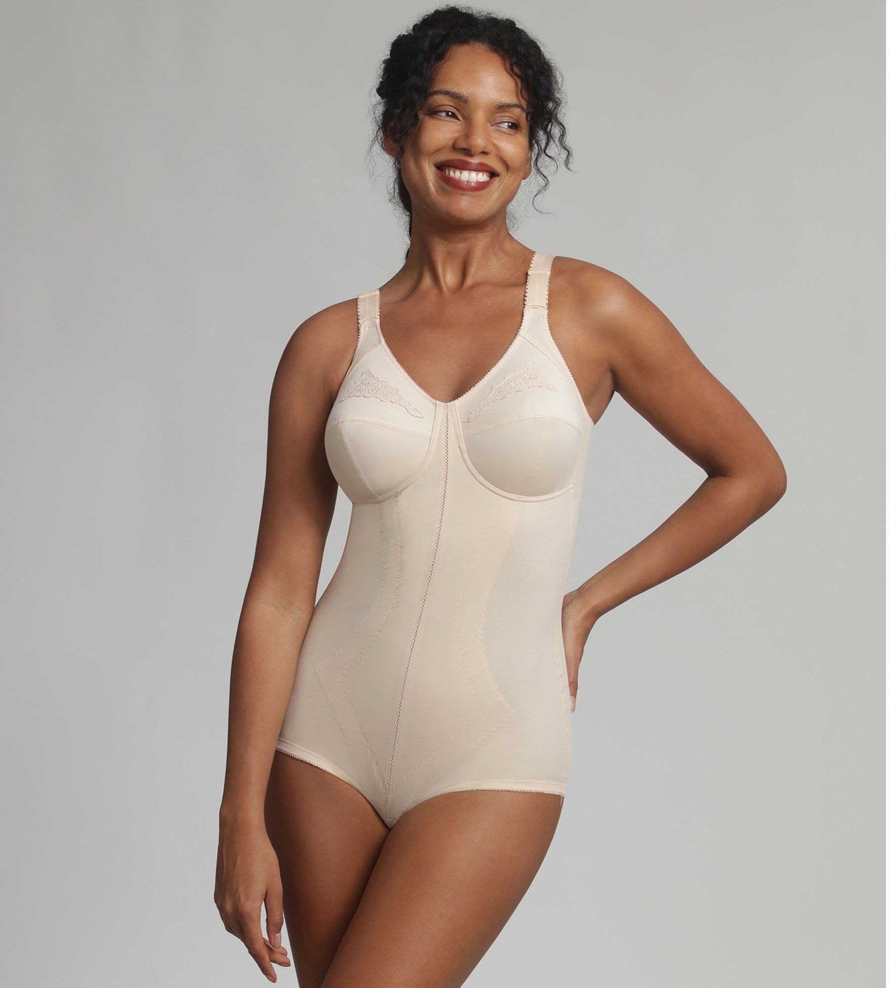 Playtex® Body moldeador beige Control