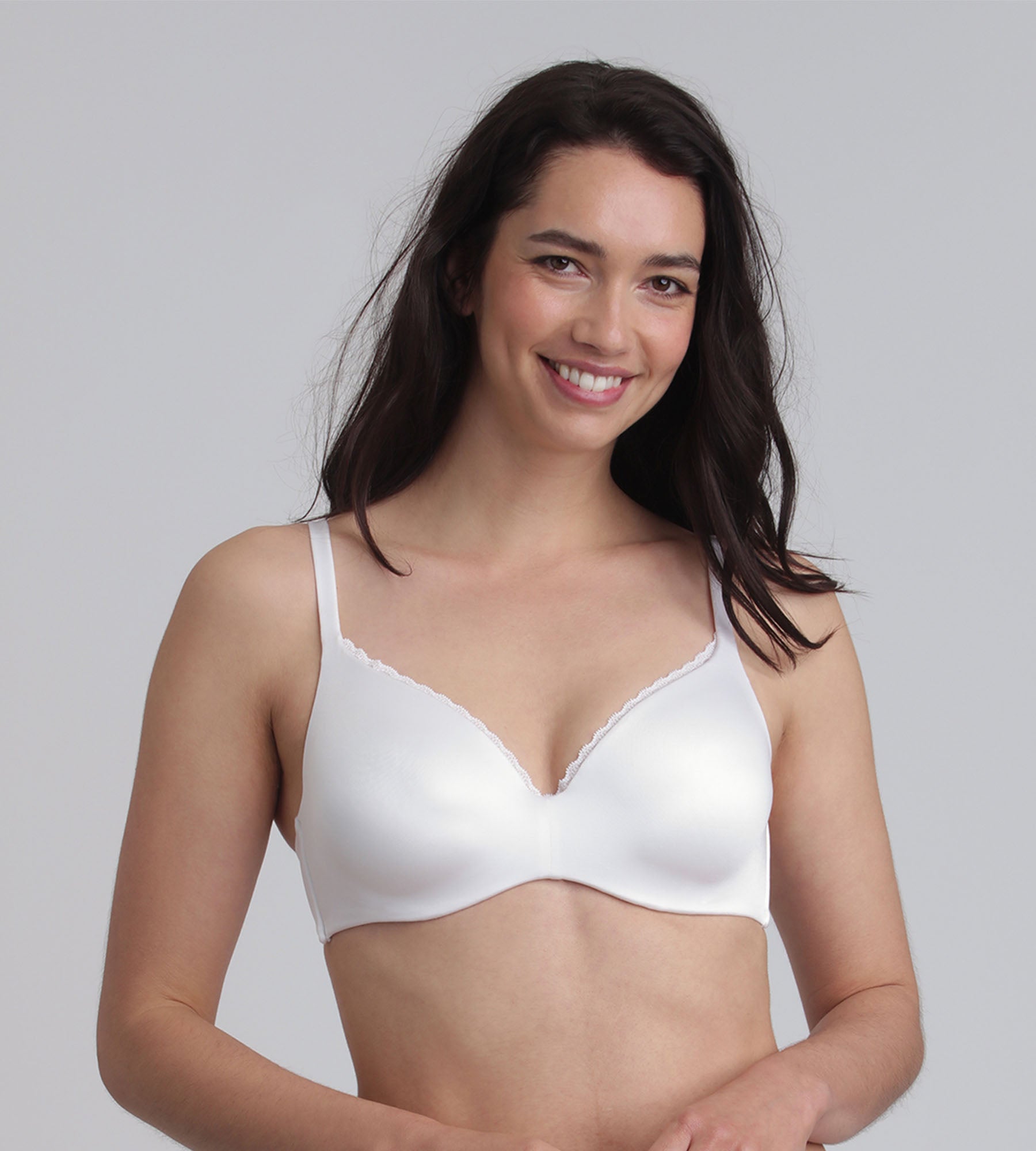 Playtex® Sujetador blanco con aros extraíbles 24 Horas
