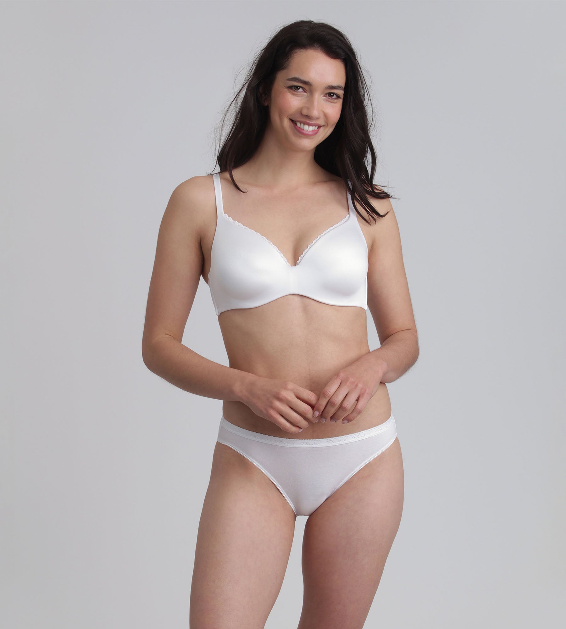 Playtex® Sujetador blanco con aros extraíbles 24 Horas