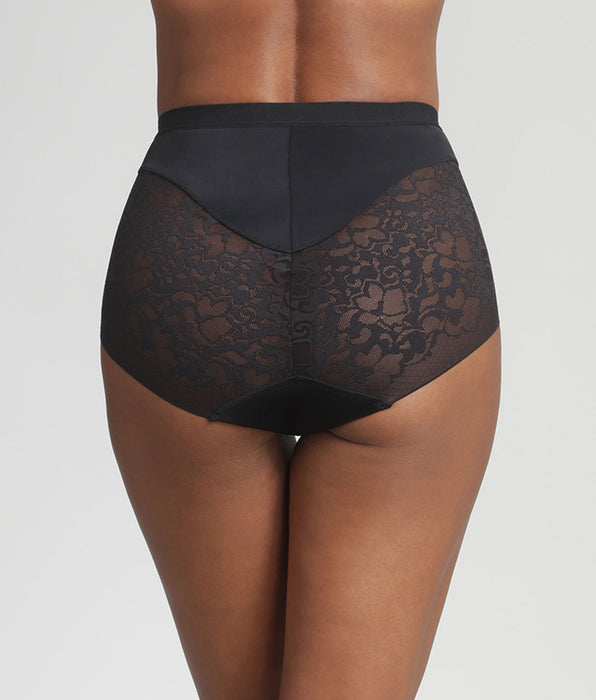 Playtex® Braga maxi negra Expert in Silhouette