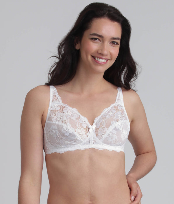 Playtex® Sujetador de encaje blanco sin aros Essential Elegance