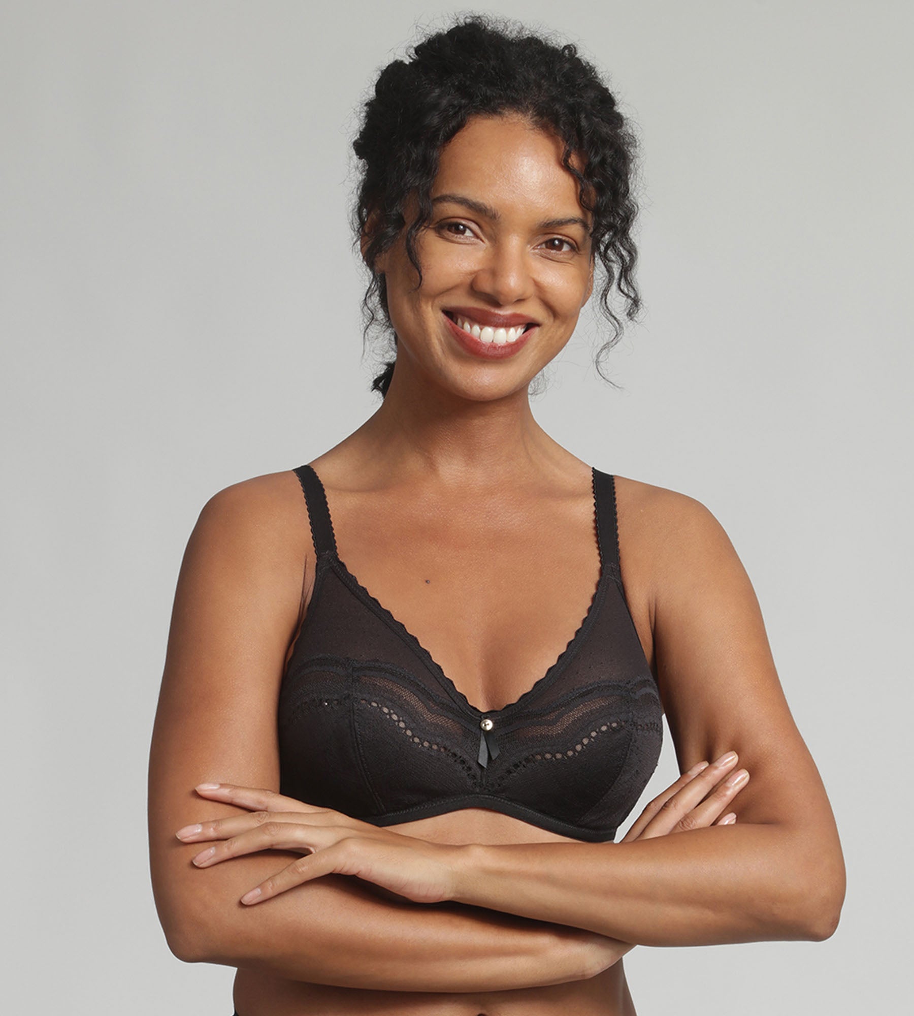 Sujetador con aros negro Secret Comfort 