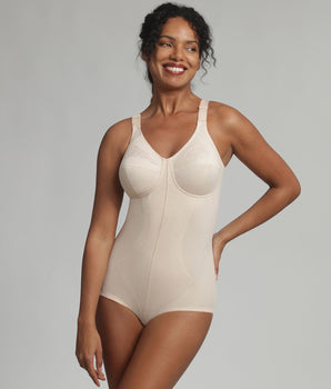 Body moldeador beige Control